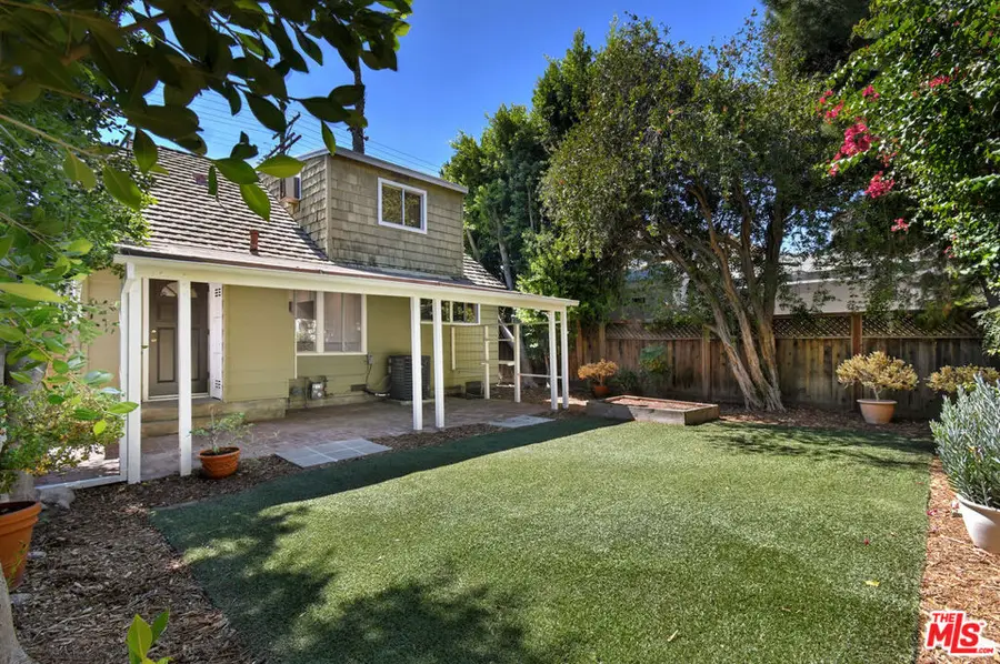 14335 Magnolia Boulevard, Sherman Oaks, CA 91423 - #2