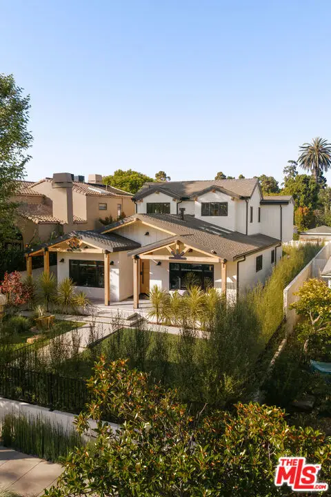 363 22nd Street, Santa Monica, CA 90402