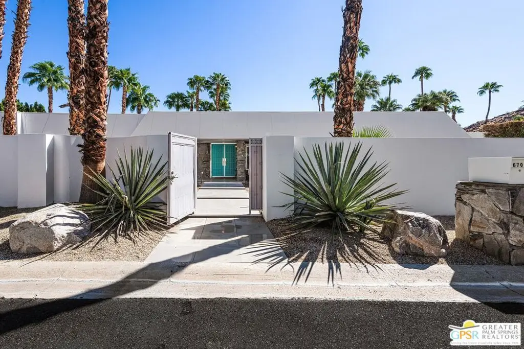 670 N Rose Avenue, Palm Springs, CA 92262 - #1