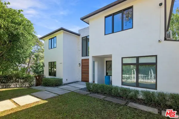 10844 Rochester Avenue, Los Angeles, CA 90024