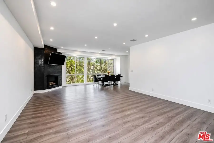441 N Oakhurst Drive #304, Beverly Hills, CA 90210 - #3