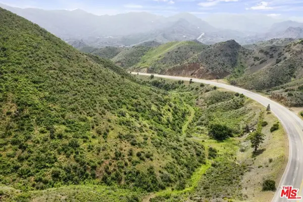 1 Kanan Rd, Agoura Hills, CA 91301