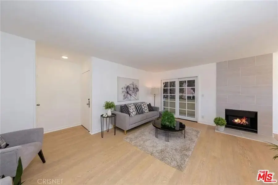4350 Berryman Avenue #10, Los Angeles, CA 90066 - #3
