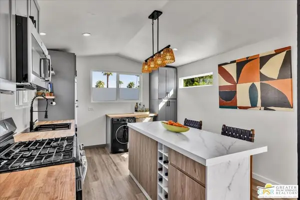 351 Tomahawk Street, Palm Springs, CA 92264