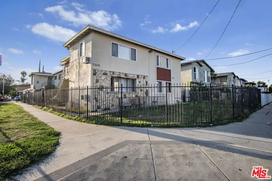 7305 Variel Avenue, Canoga Park, CA 91303 - #2