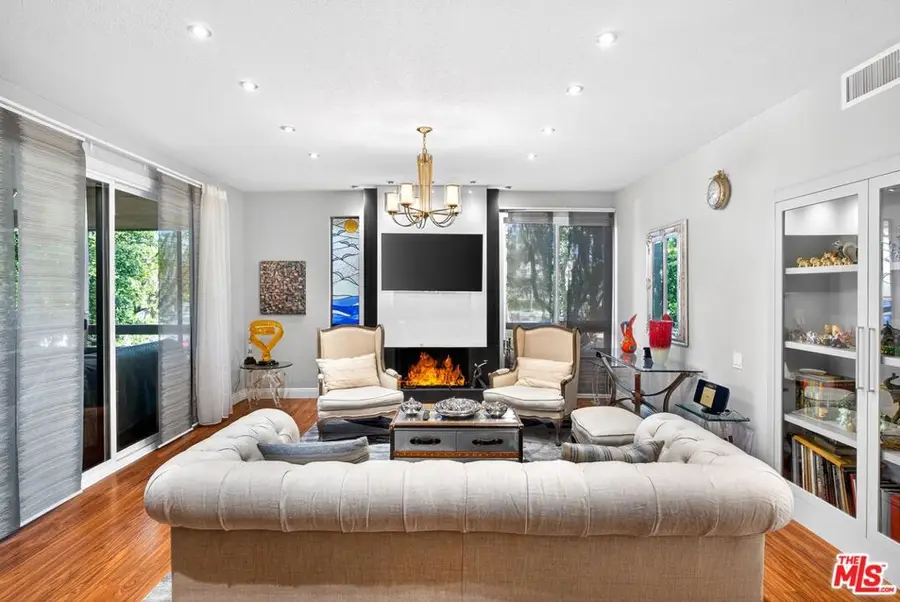 4822 Van Noord Avenue #6, Sherman Oaks, CA 91423 - #3