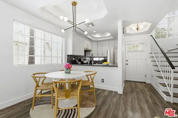 11110 Camarillo Street #122, North Hollywood, CA 91602