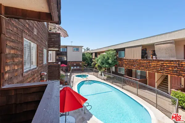 5414 Newcastle Avenue #19, Los Angeles, CA 91316