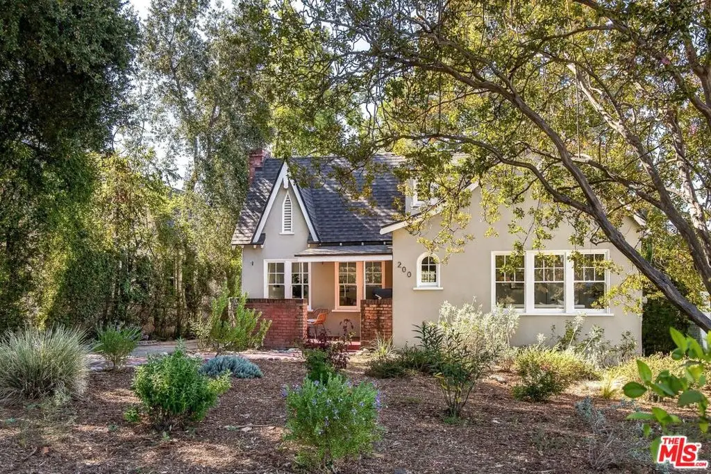 200 W Terrace Street, Altadena, CA 91001 - #1