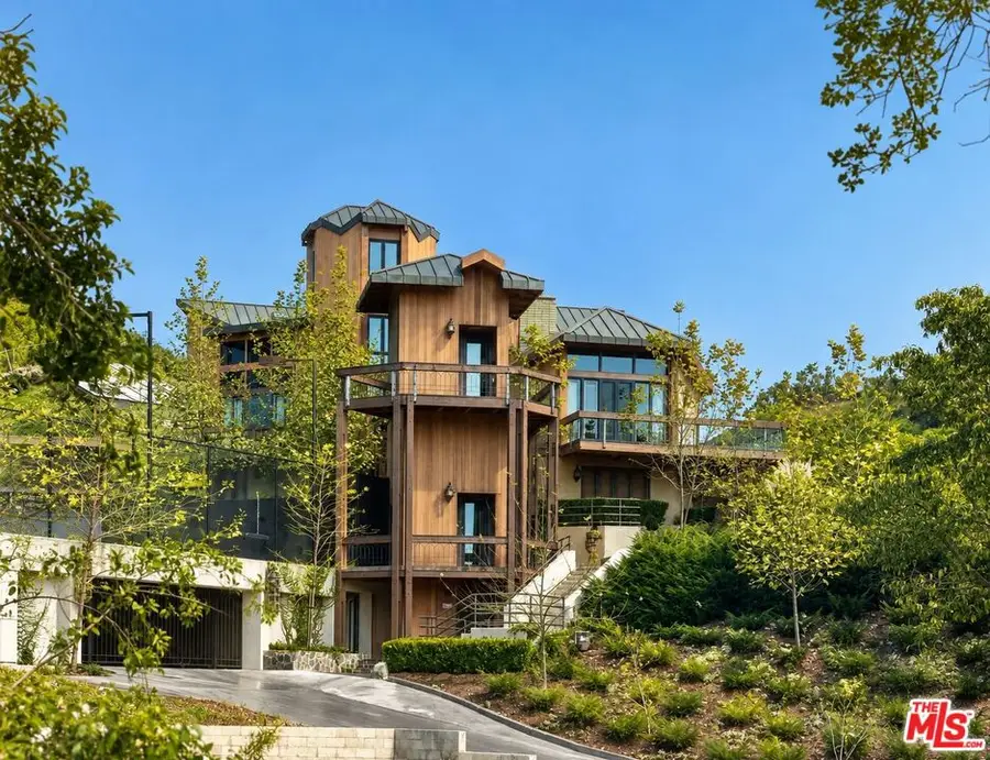 1119 Moraga Dr, Los Angeles, CA 90049 - #2