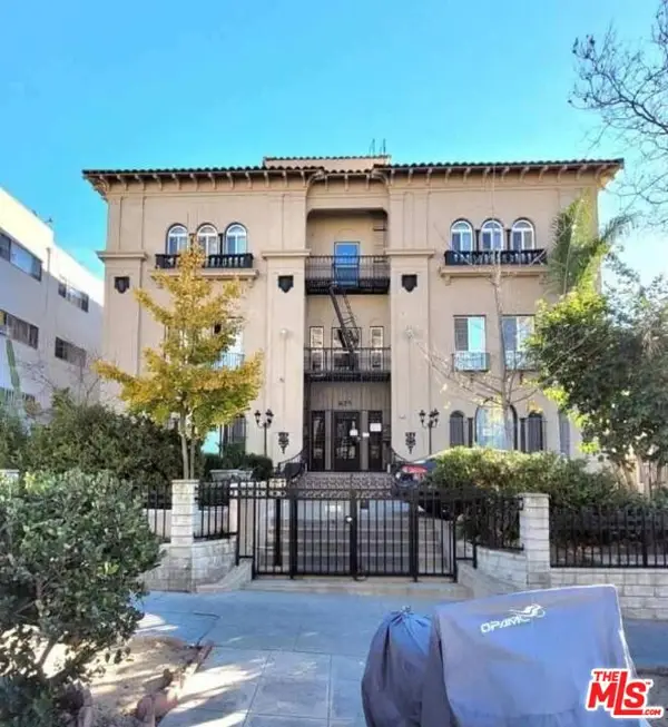 428 S Mariposa Avenue, Los Angeles, CA 90020