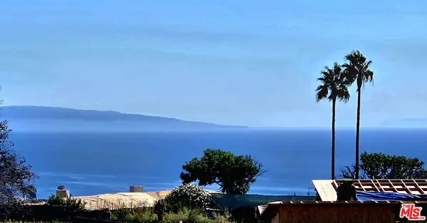 1022 Lachman Lane, Pacific Palisades, CA 90272