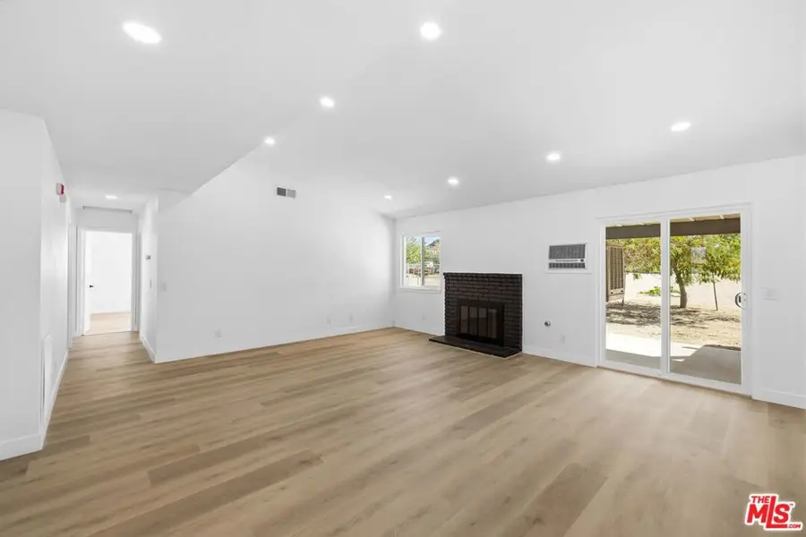 17124 Schollview Avenue, Palmdale, CA 93591 - #3