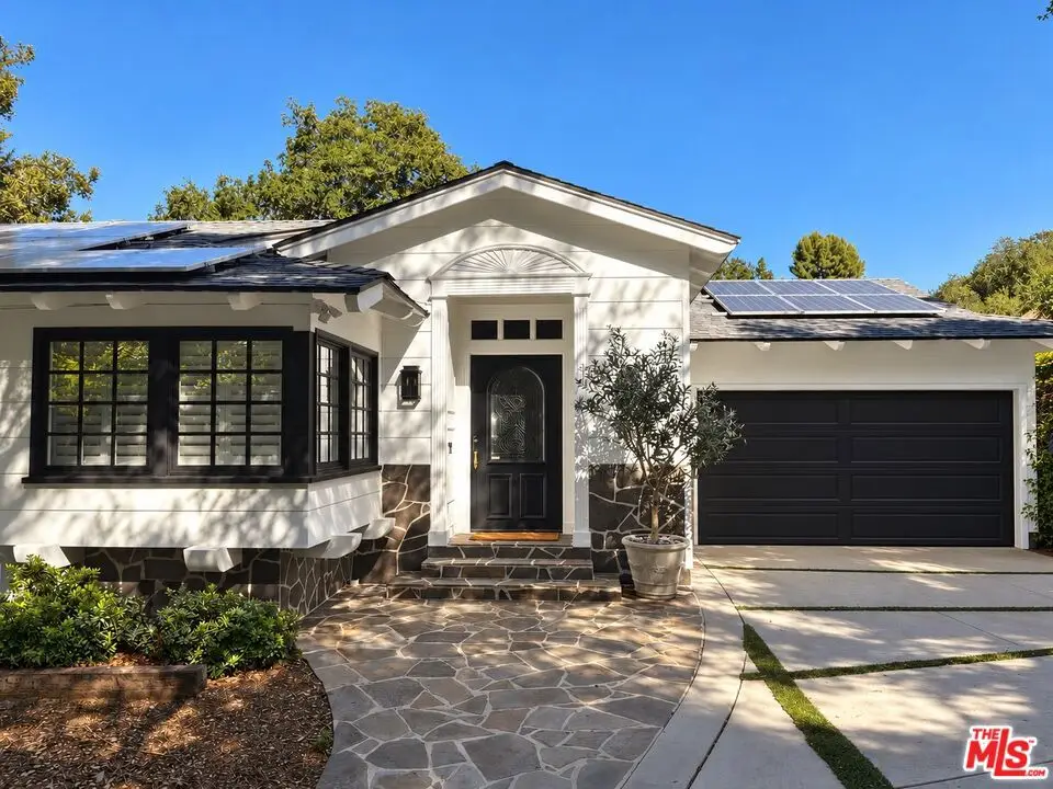 16822 Escalon Drive, Encino, CA 91436 - #1