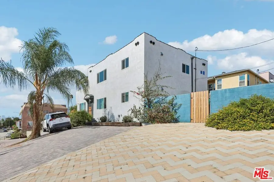 2048 S Harcourt Avenue, Los Angeles, CA 90016 - #3