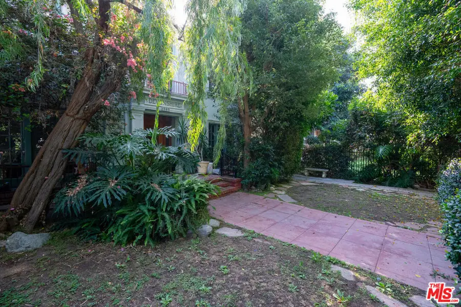 1740 N Gramercy Place, Los Angeles, CA 90028 - #3