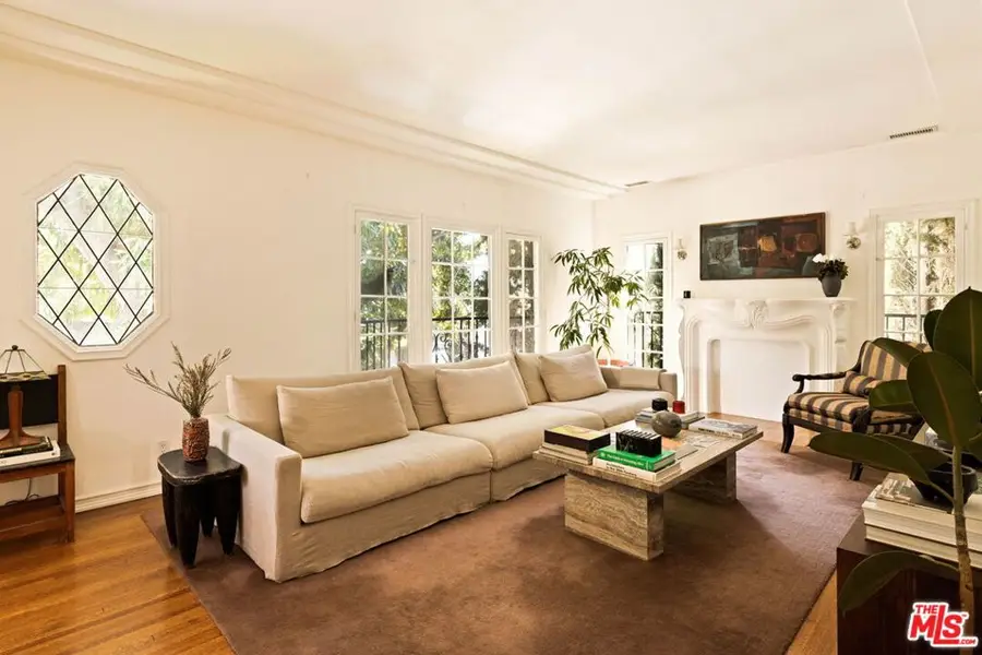 361 1/2 S Doheny Drive, Beverly Hills, CA 90211 - #3