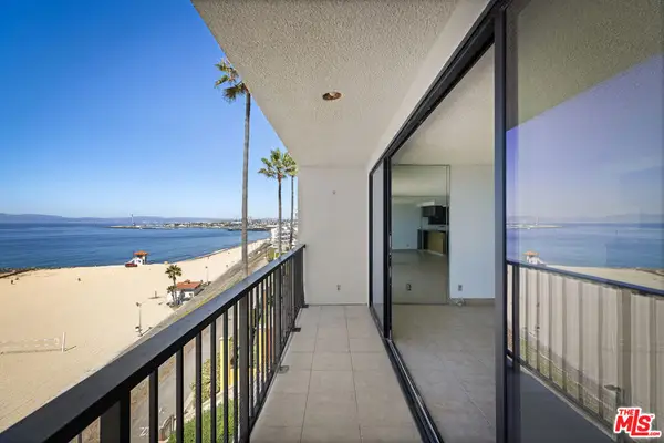 721 Esplanade #306, Redondo Beach, CA 90277