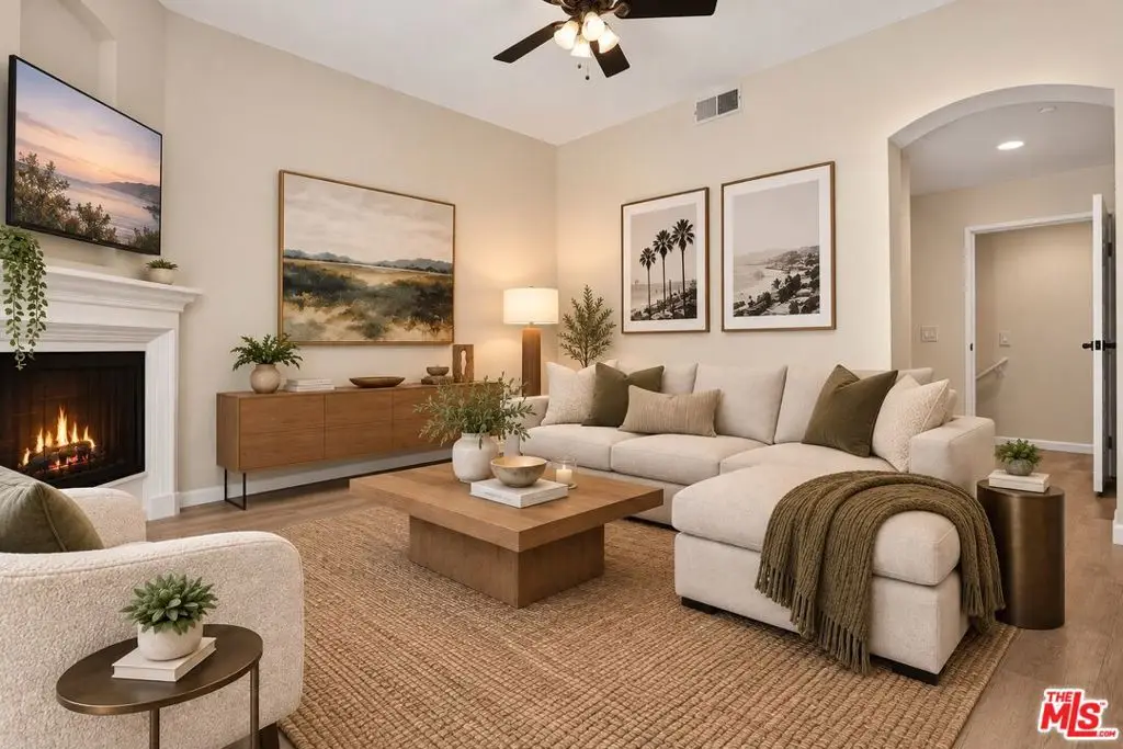 11112 La Maida Street #14, North Hollywood, CA 91601 - #1