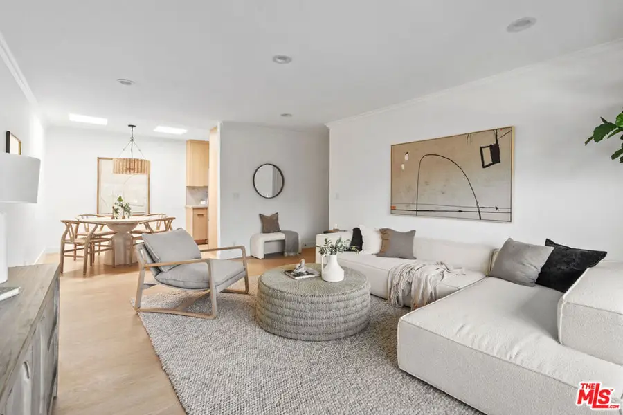 423 Pier Avenue #4, Santa Monica, CA 90405 - #2