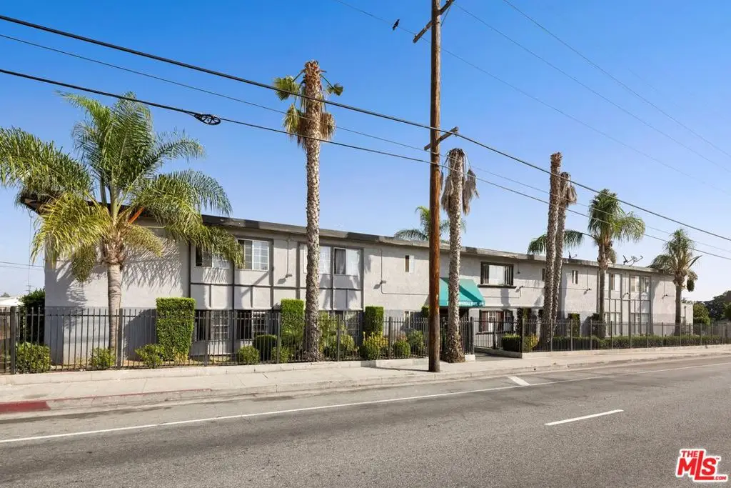 819 W Imperial Highway, Los Angeles, CA 90044 - #1