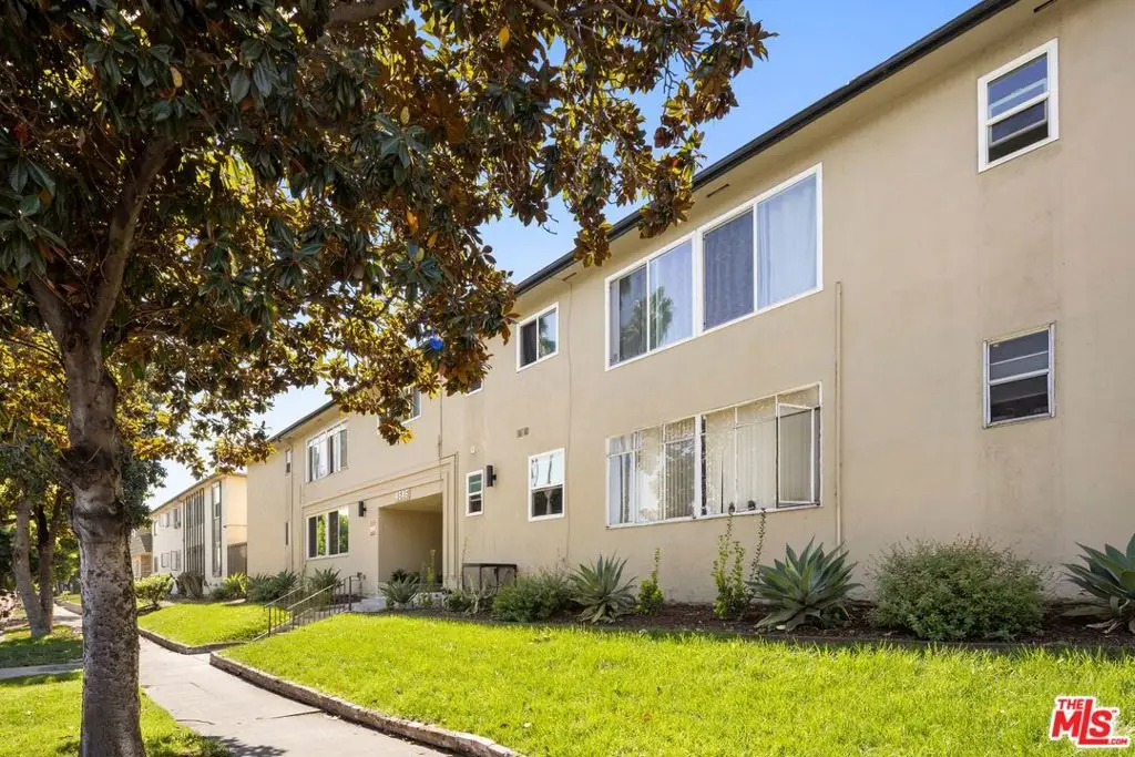 4646 Coliseum Street, Los Angeles, CA 90016 - #1