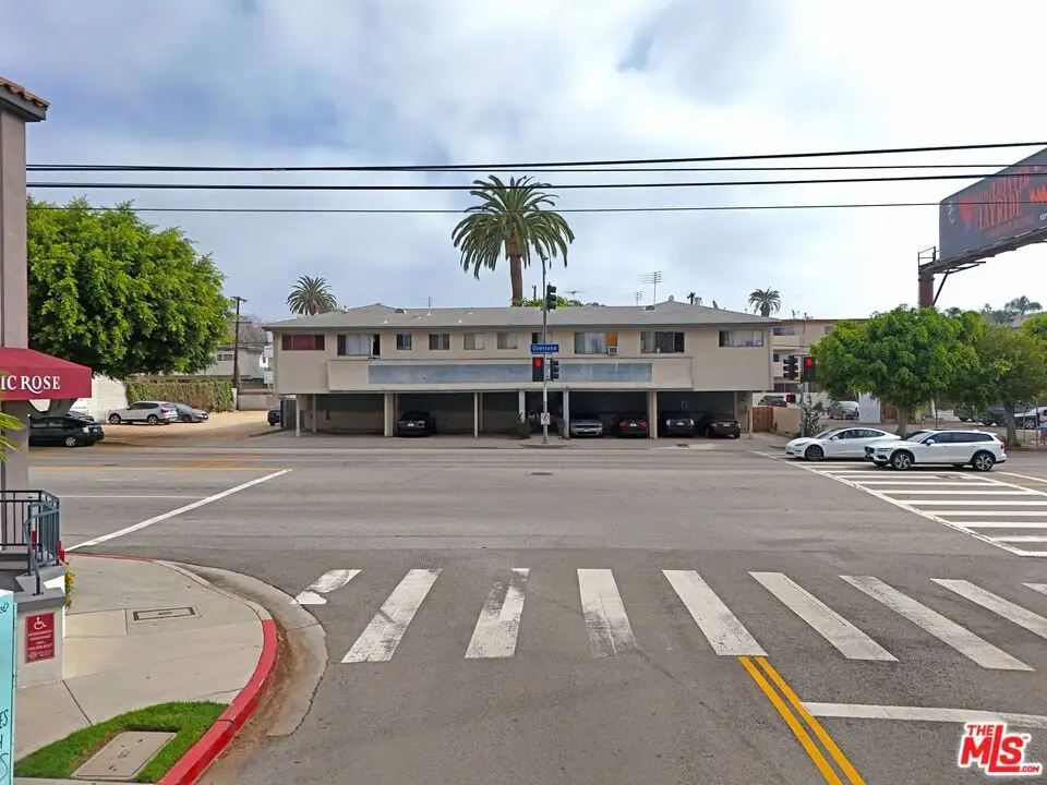 3340 Overland Avenue, Los Angeles, CA 90034 - #1
