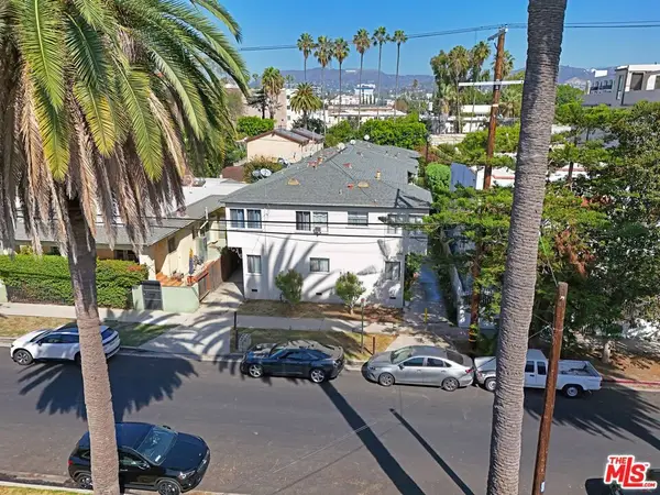 5131 Clinton Street, Los Angeles, CA 90004
