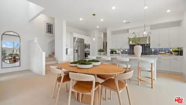 147 Sawbuck, Irvine, CA 92618
