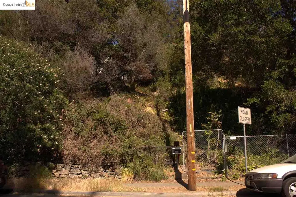 4000 Rettig Ave, Oakland, CA 94602 - Image #1