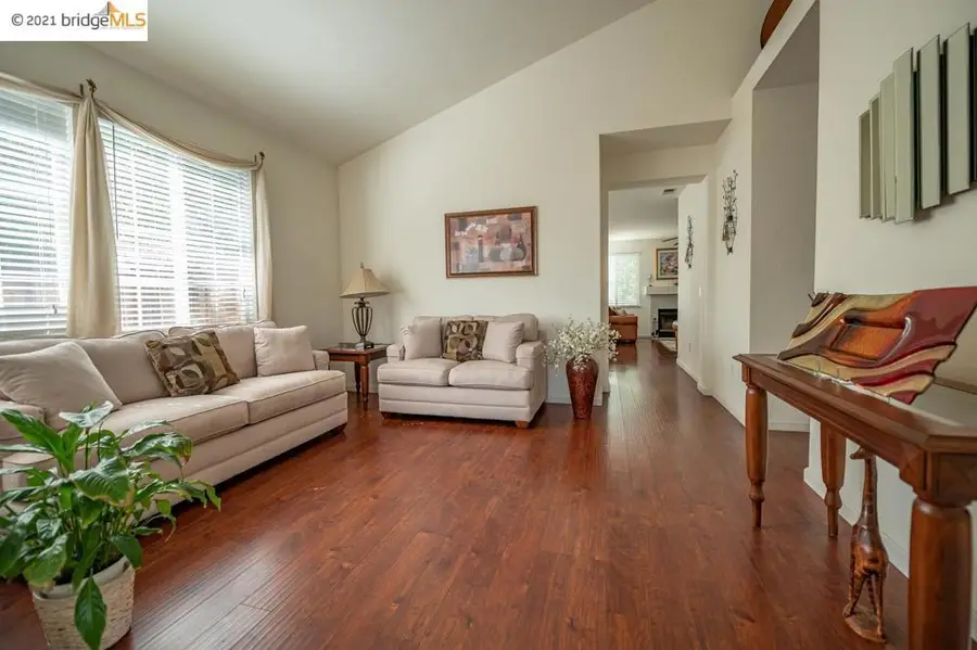 1701 Mt.silliman Way, Antioch, CA 94531 - Image #2