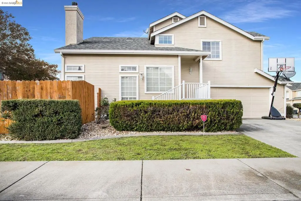 327 Flagstone Cir, Suisun City, CA 94585 - Image #1