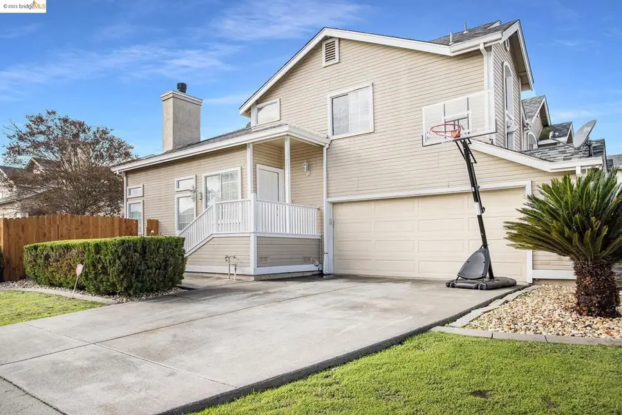 327 Flagstone Cir, Suisun City, CA 94585 - Image #2
