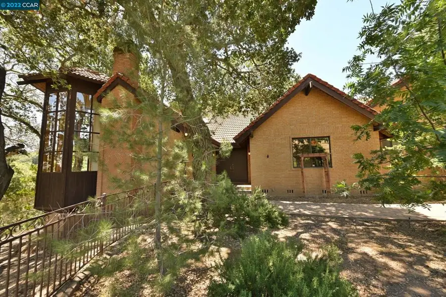 5433 Alhambra Valley Rd, Martinez, CA 94553 - Image #3