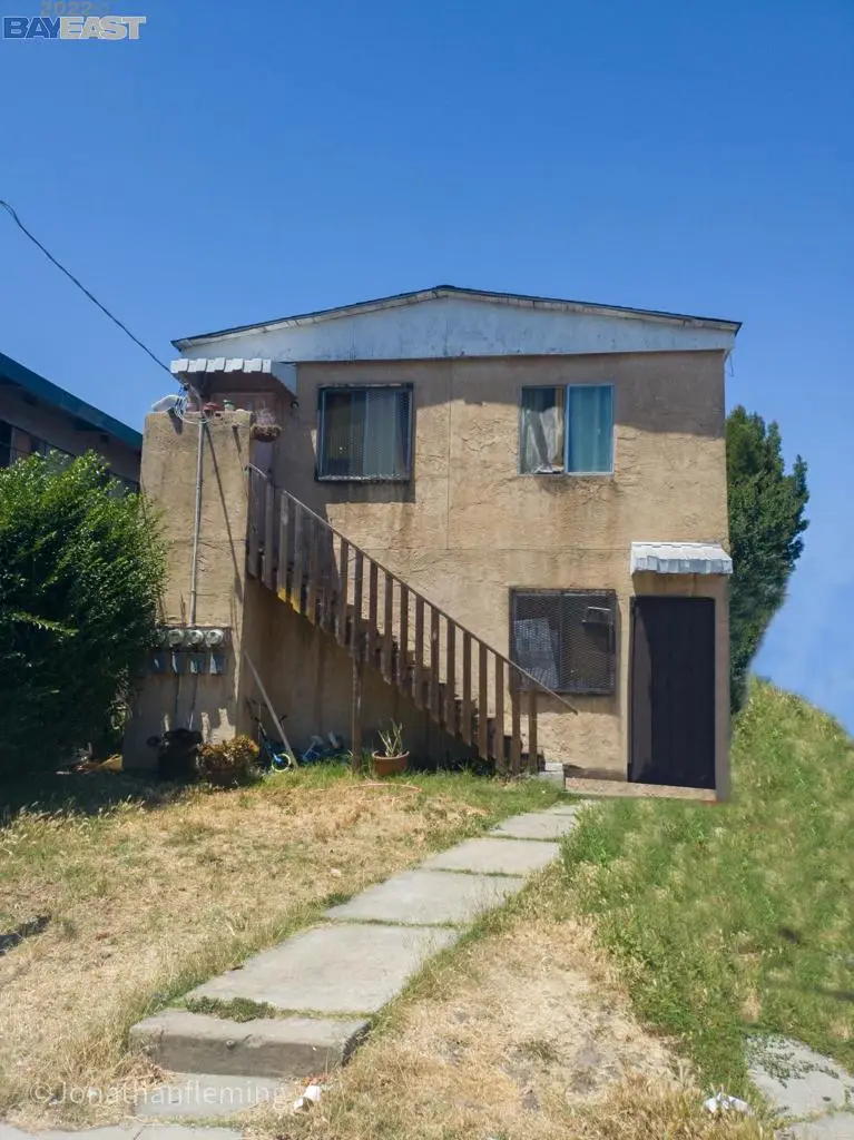1080 67th St, Oakland, CA 94608 - Image #1