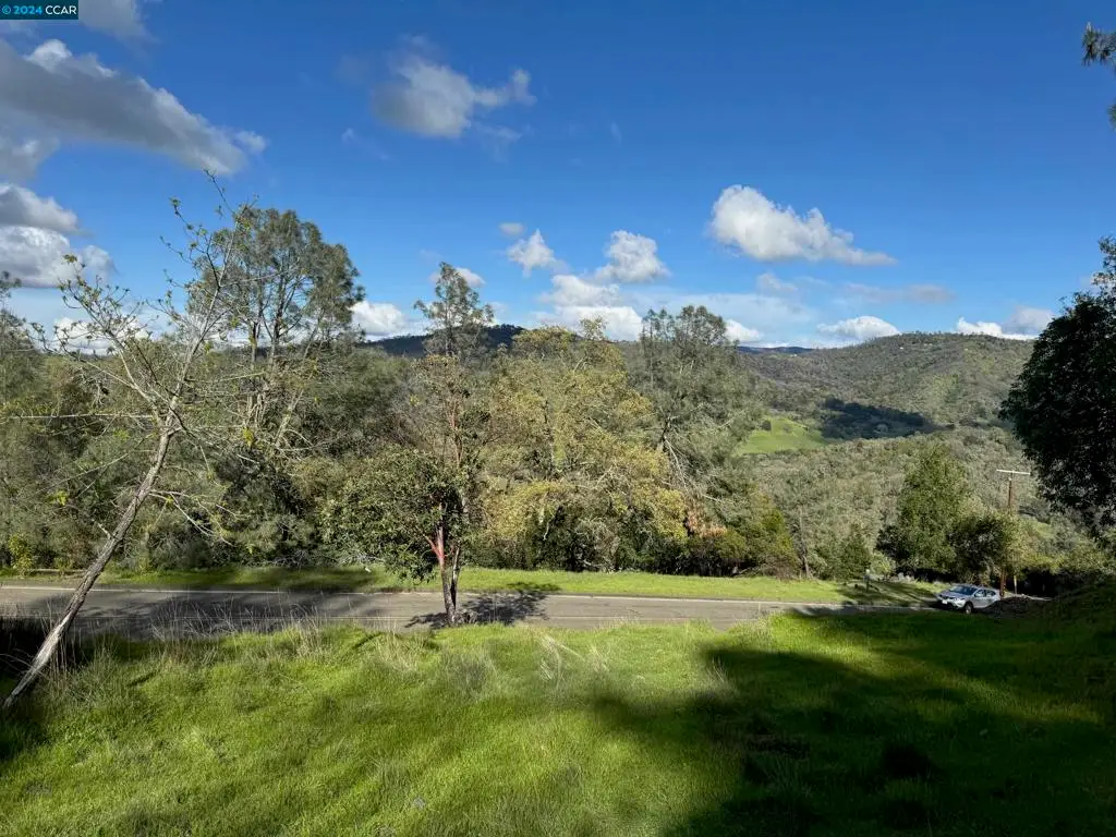 197 Country Club Lane, Napa, CA 94558 - Image #1