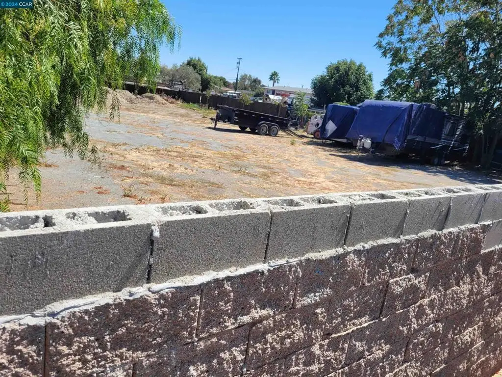 210 N Broadway, Bay Point, CA 94565 - Image #1