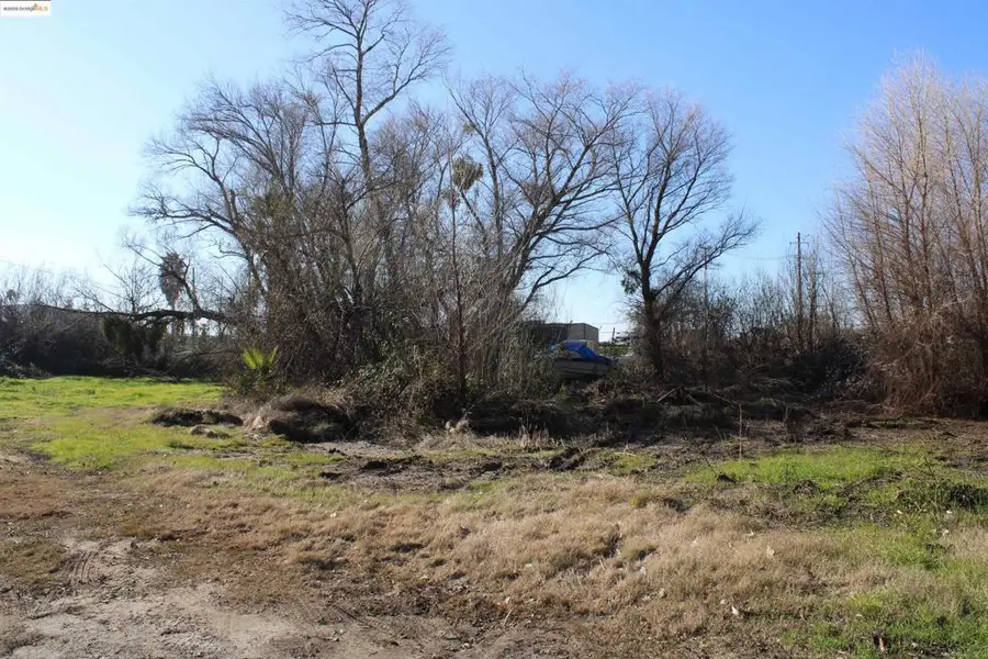 420 Park Ln, Bethel Island, CA 94511 - Image #2