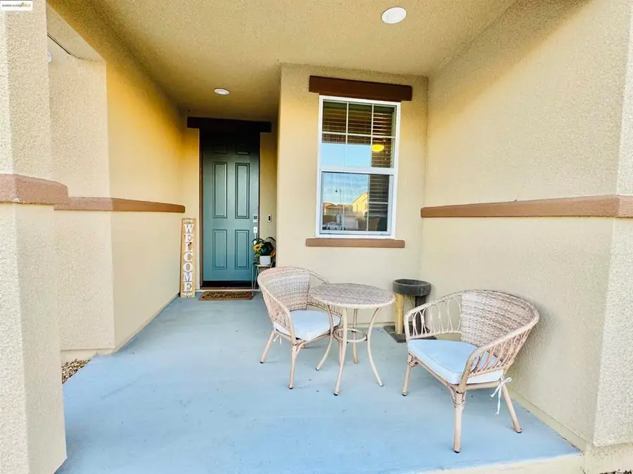 1336 Jamboree Dr, Fairfield, CA 94533 - Image #2