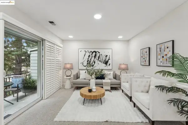 68 Emery Bay Dr, Emeryville, CA 94608