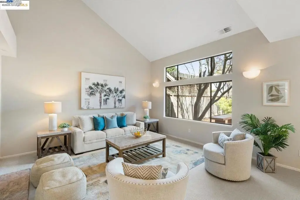 167 Purcell Dr, Alameda, CA 94502 - Image #1