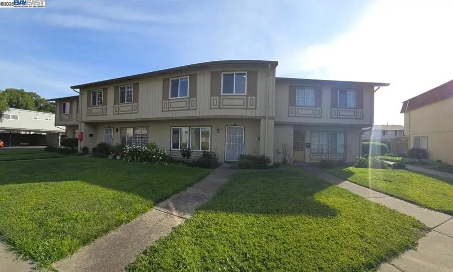 34512 Nantucket Cmn, Fremont, CA 94555 - Image #3