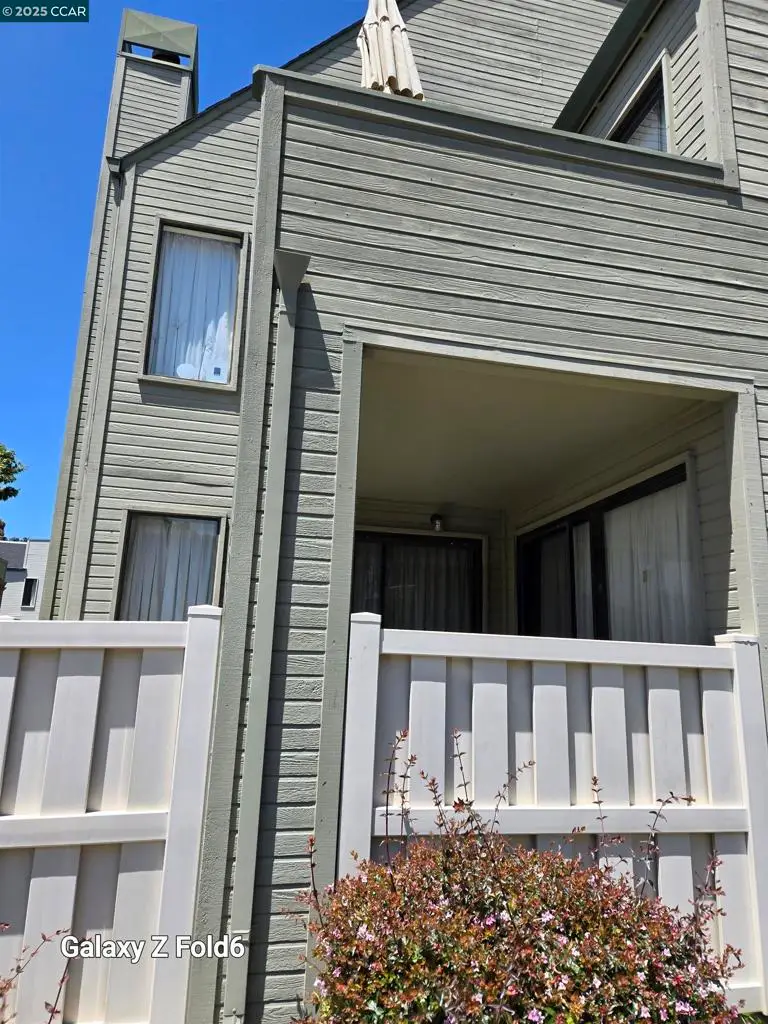 2753 East Ct, Richmond, CA 94806 - Image #2