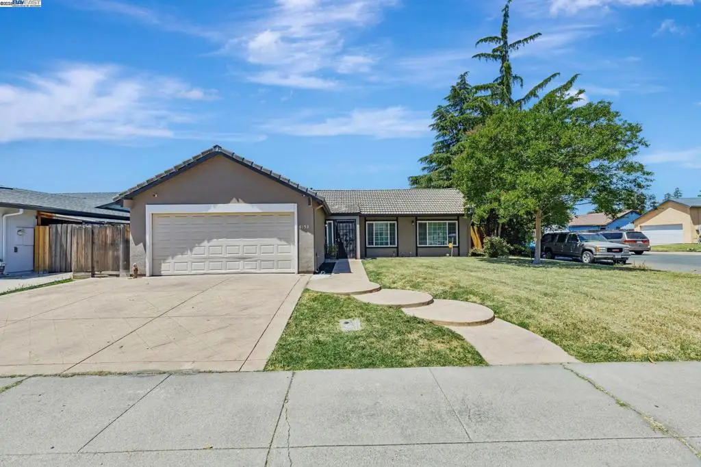 8153 Moulin Ct, Stockton, CA 95210 - Image #1