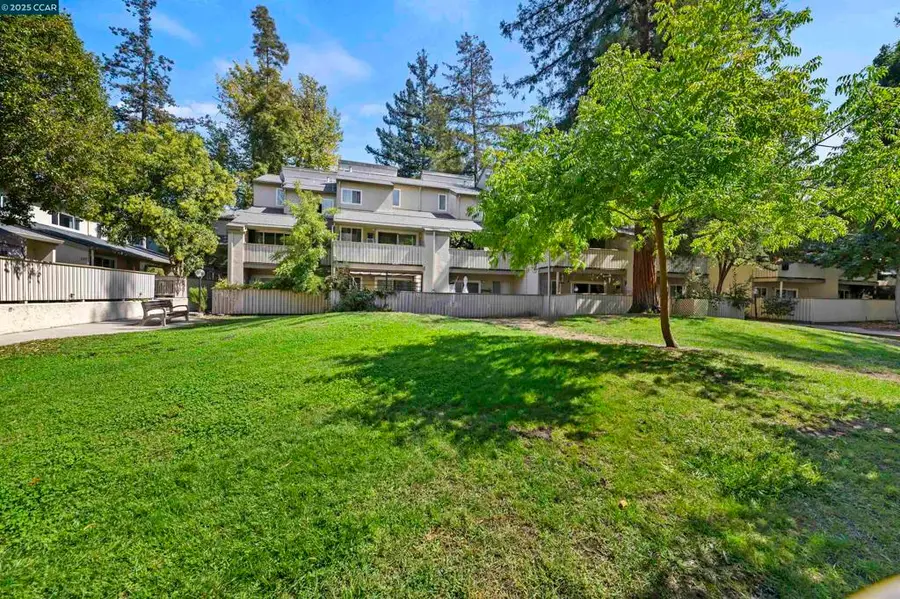 2712 Oak Rd #60, Walnut Creek, CA 94597 - Image #3