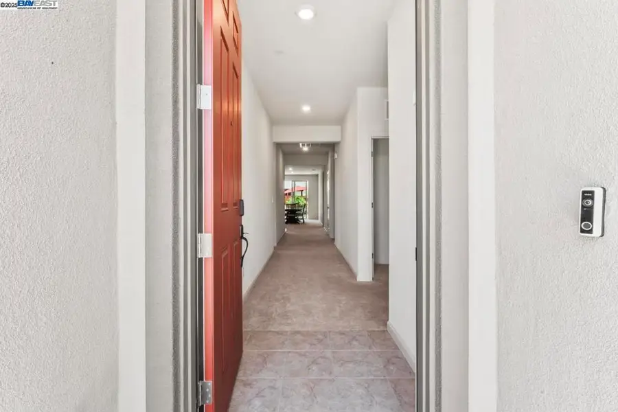 323 Sacramento St, Lathrop, CA 95330 - Image #2