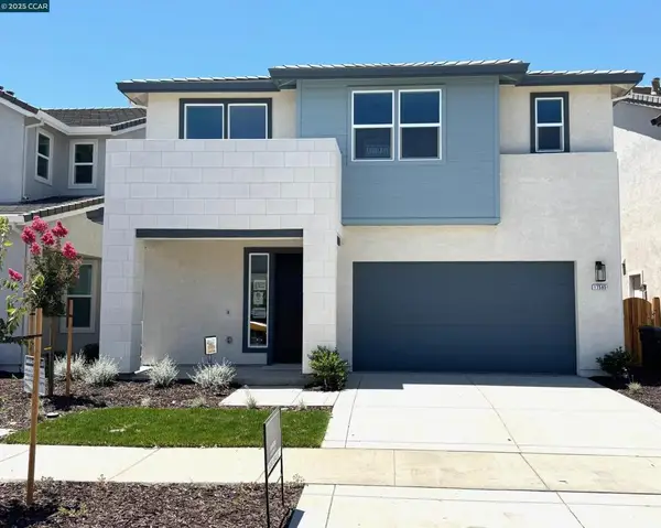 17585 Bushwick Lane, Lathrop, CA 95330