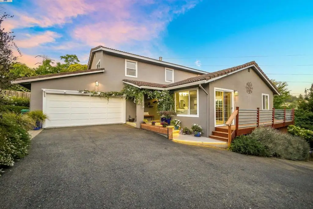 24948 Campus Dr, Hayward, CA 94542 - #1