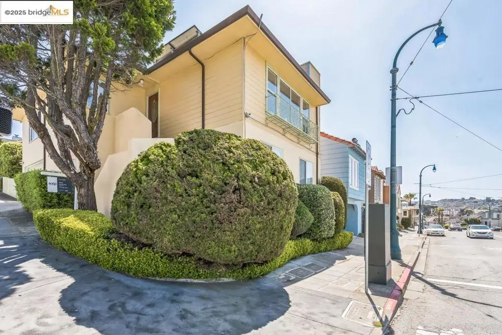 2 Westgate Dr., San Francisco, CA 94127 - Image #1
