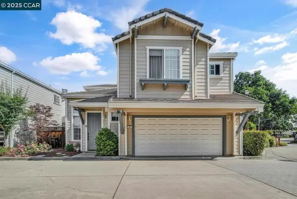 22 Village Square Pl, Pleasant Hill, CA 94523